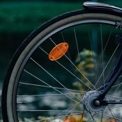 Déplacements plus durables : le laboratoire CRISMAT opte pour une flotte de vélos